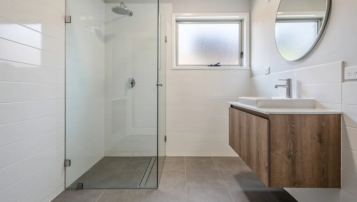 Sample image of a freshly tiled bathroom