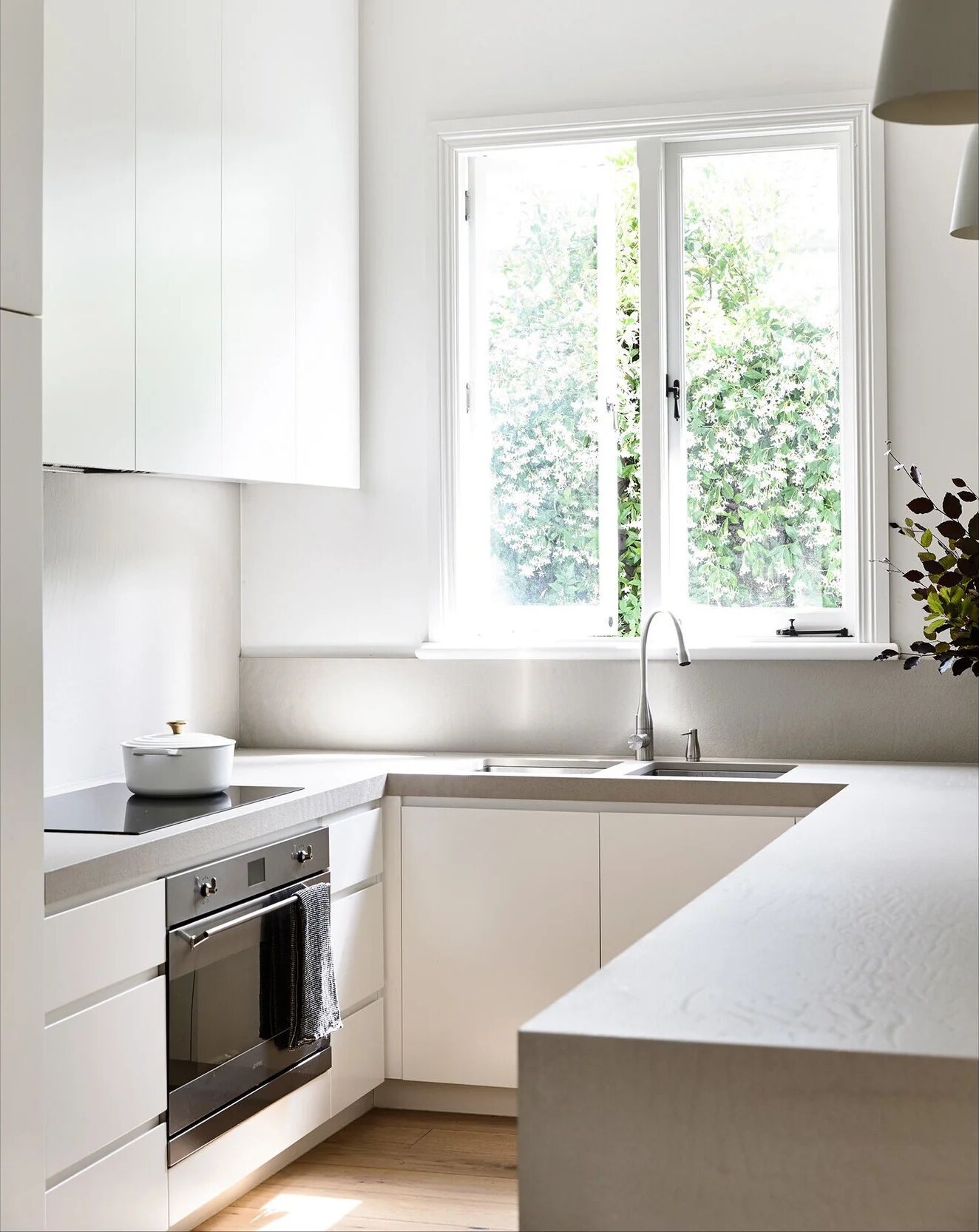 Glen Iris — a portrait detail of the renovated home