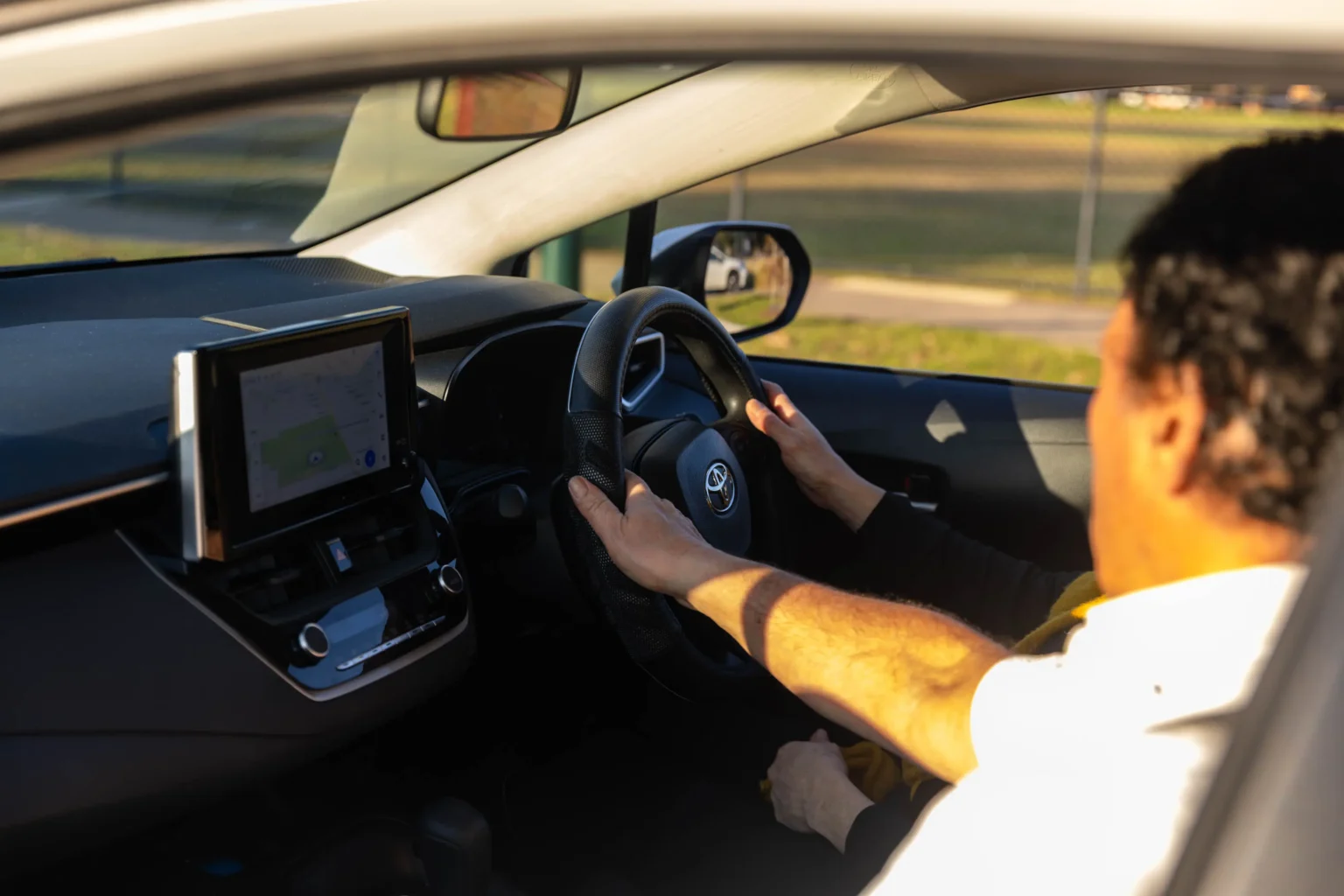 Sprint driving instructor with a learner