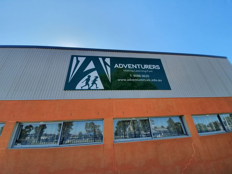 Adventurers Wyndham Vale detail