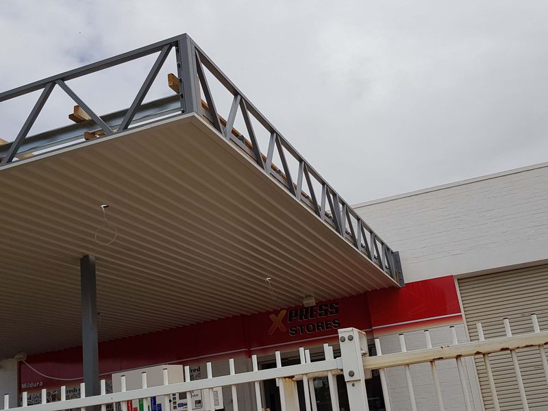 Mobil Ararat and Mildura detail
