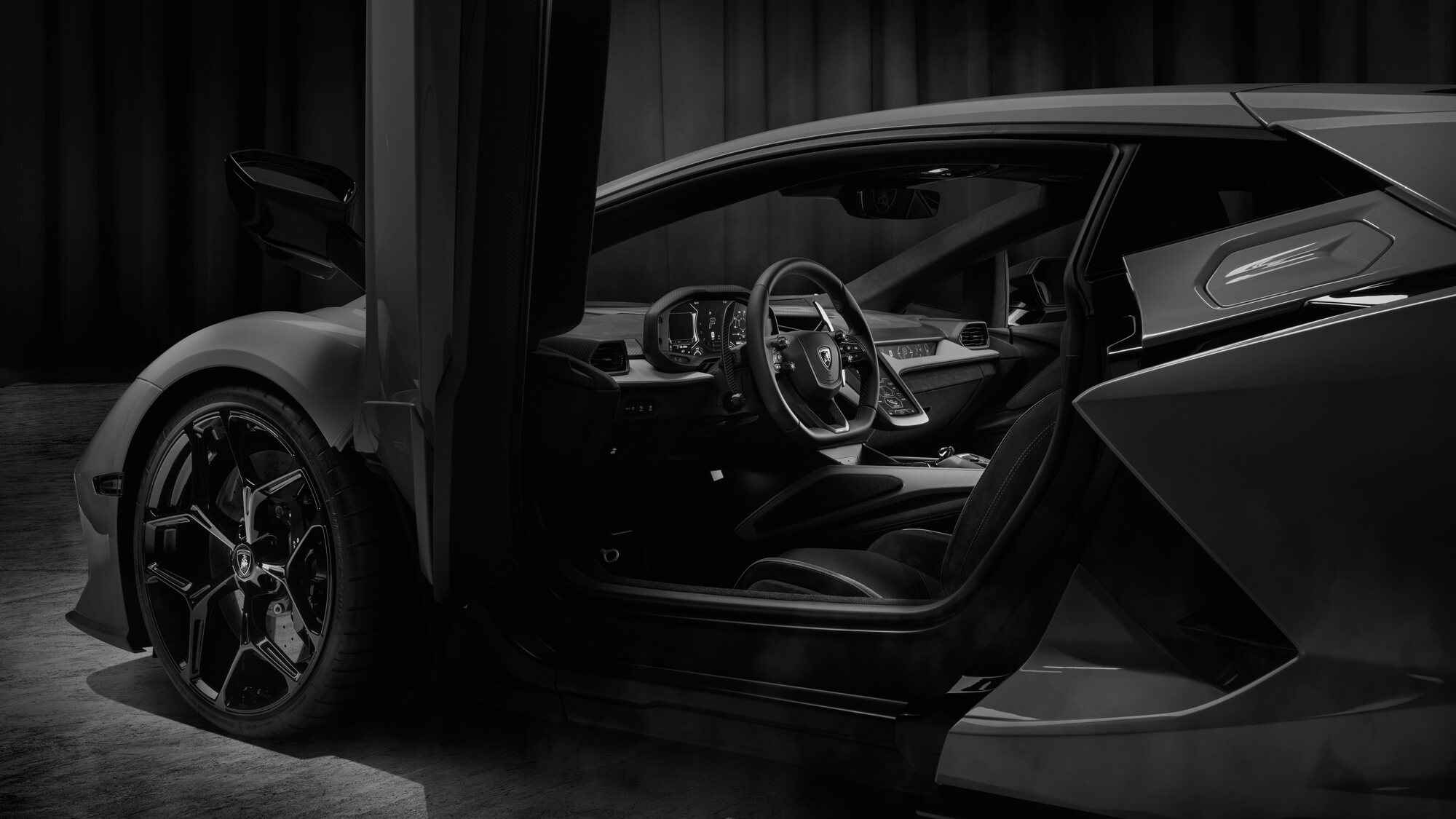 Lamborghini Aventador S, photographed by Ten Stars Cars