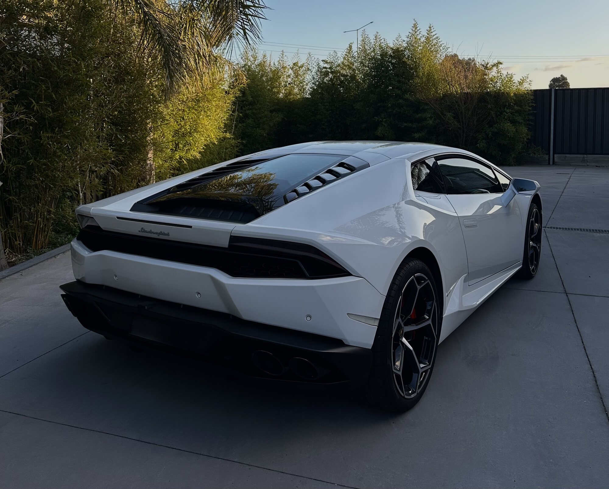 Lamborghini Huracán EVO Spyder, photographed by Ten Stars Cars
