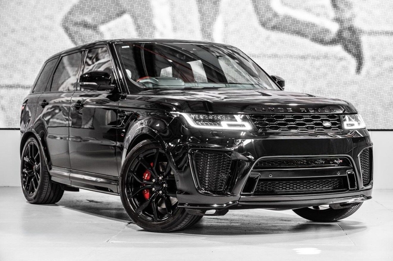 Range Rover Sport SVR, black