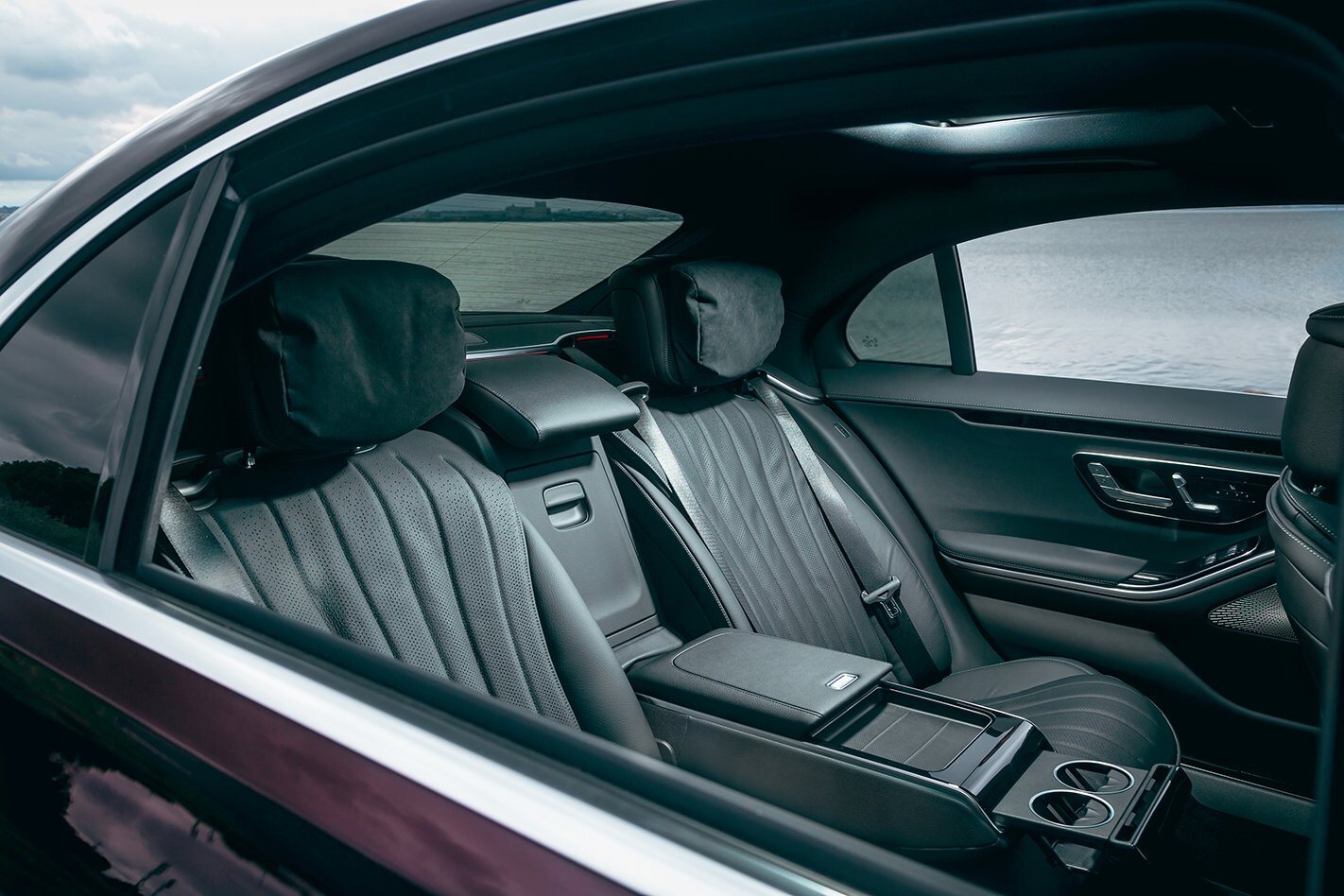 Mercedes Benz S450 4MATIC, photographed by Ten Stars Cars