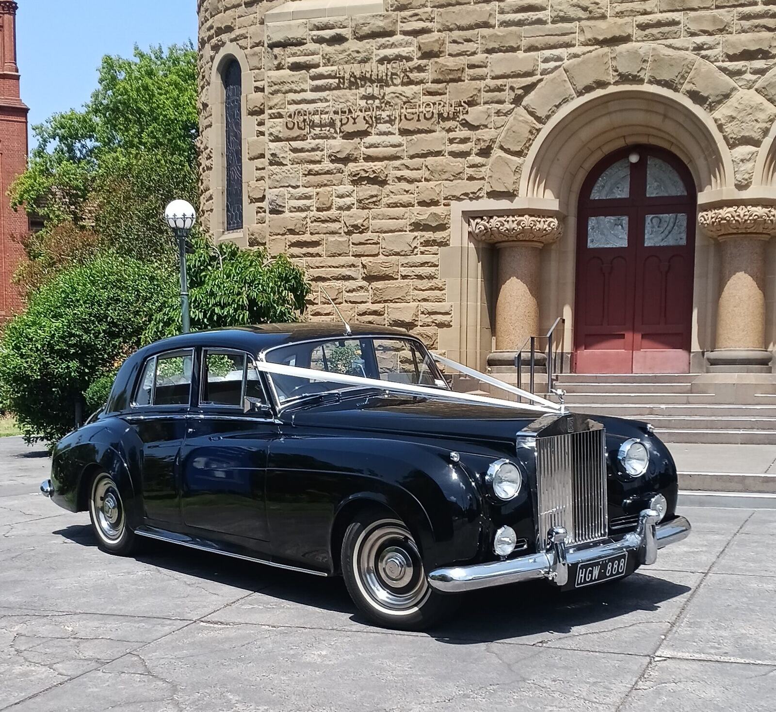 Rolls Royce Silver Cloud, Black, four passengers